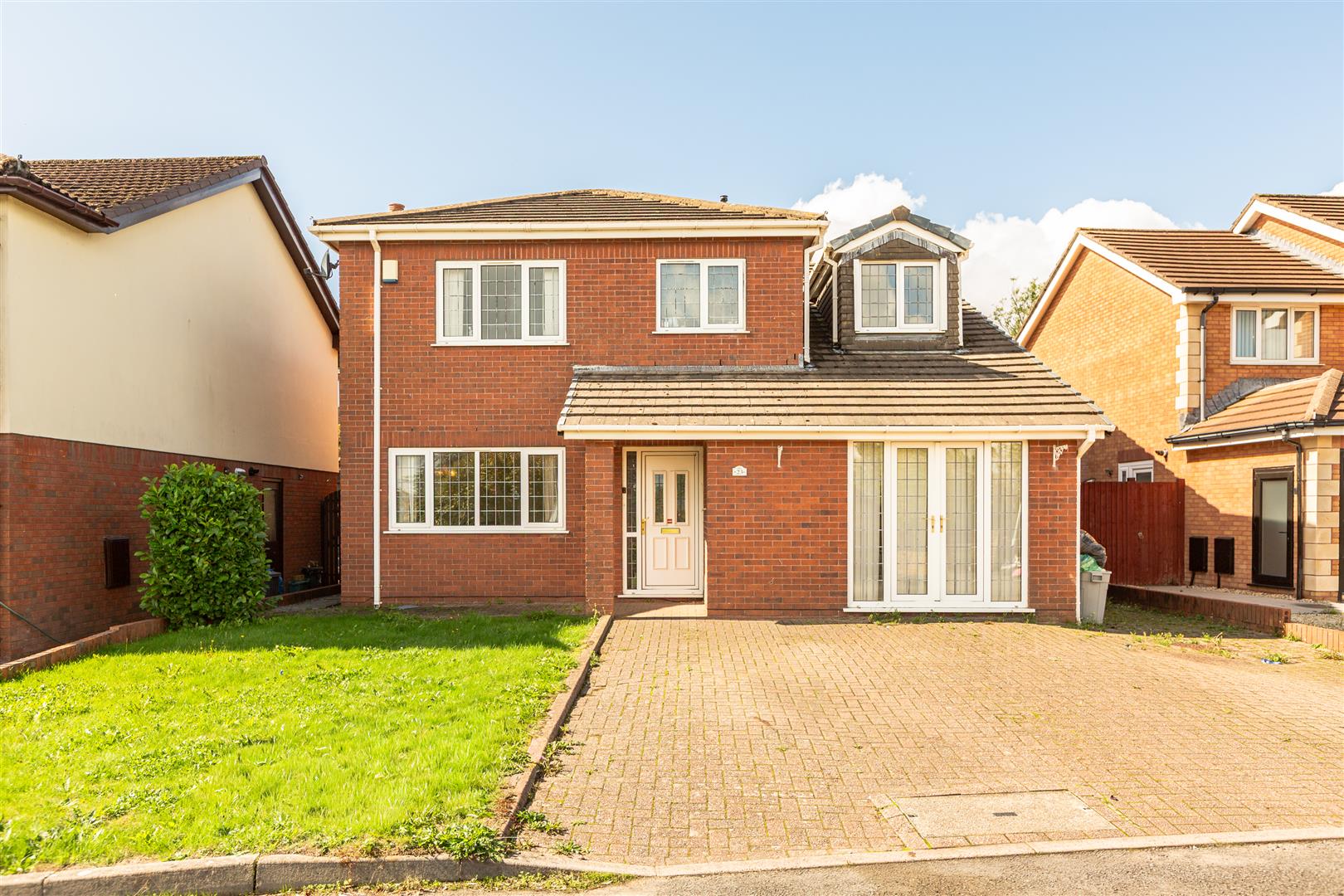 Oakwood Drive, Gowerton, Swansea, SA4 3DJ